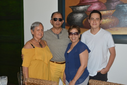Laura María Bermeo Falla, Ignacio Marín, Claudia Peralta y Juan Peralta.